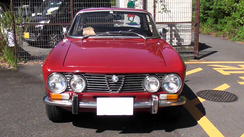 あまり出て来ないパーツですアルファロメオ 2000gtv ドアノブ リプロ